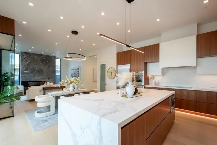 1077 W Mc Kinley Avenue, Sunnyvale, California 94086