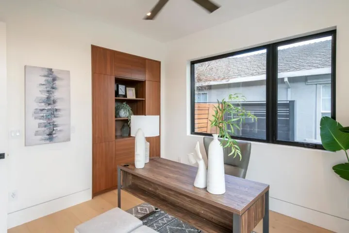 1077 W Mc Kinley Avenue, Sunnyvale, California 94086
