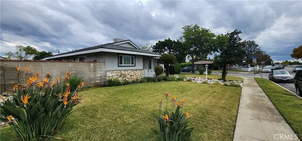 428 S Grandin Avenue, Azusa, California 91702