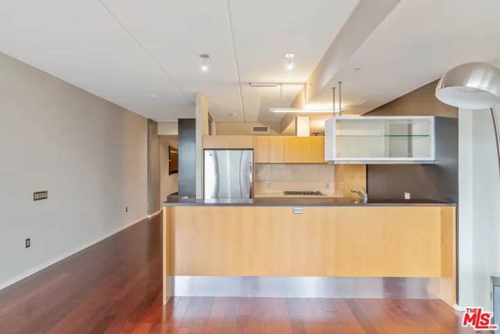 1155 S Grand Avenue 807, Los Angeles, California 90015
