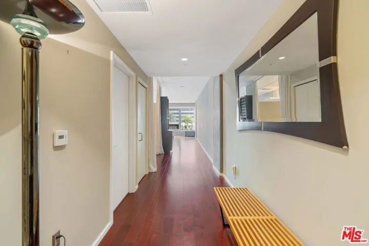 1155 S Grand Avenue 807, Los Angeles, California 90015
