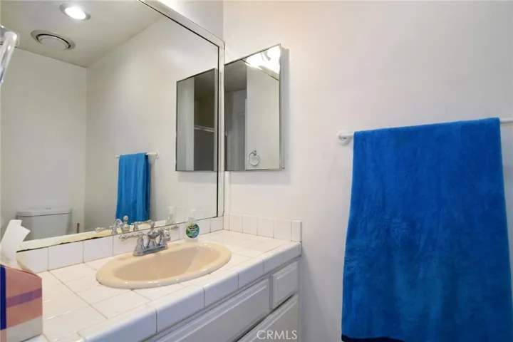 28527 Conejo View Drive, Agoura Hills, California 91301