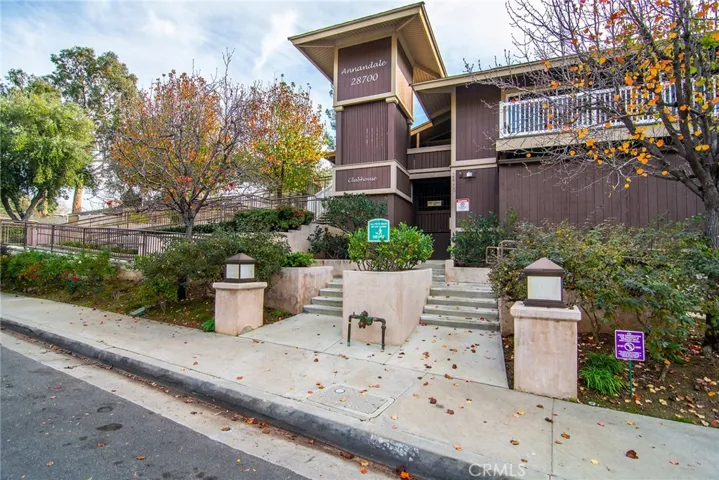 28527 Conejo View Drive, Agoura Hills, California 91301