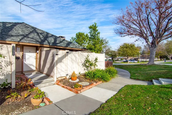 28527 Conejo View Drive, Agoura Hills, California 91301