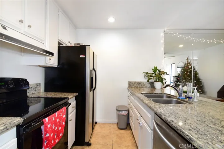 28527 Conejo View Drive, Agoura Hills, California 91301
