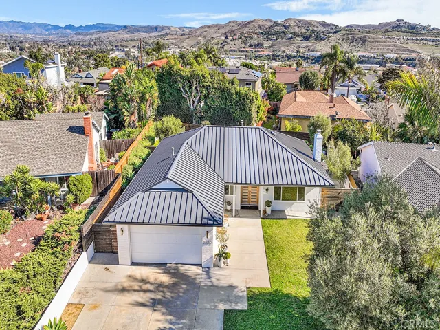 upper view of front yard