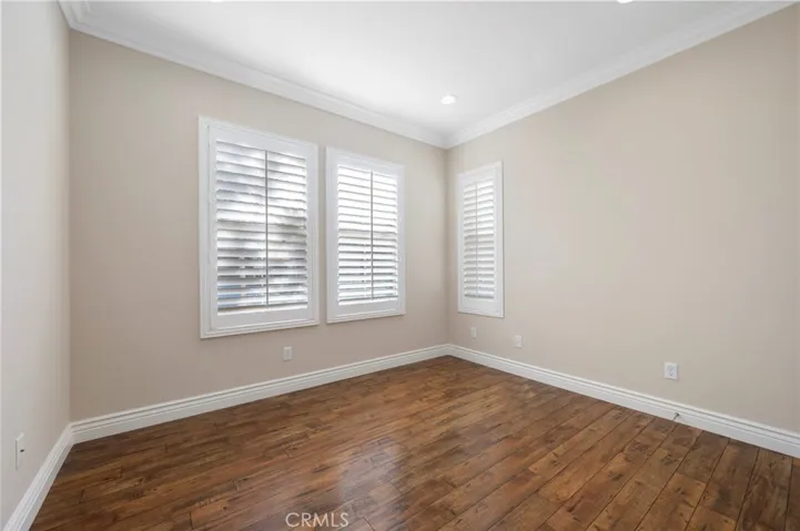 31 Los Indios, Irvine, California 92618
