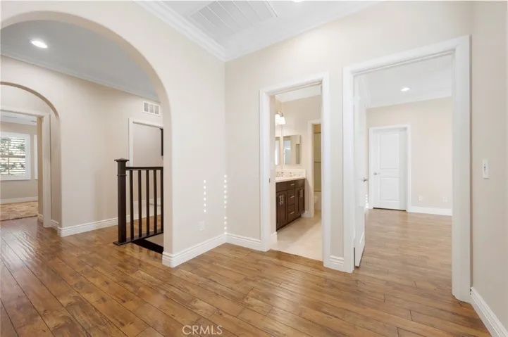 31 Los Indios, Irvine, California 92618