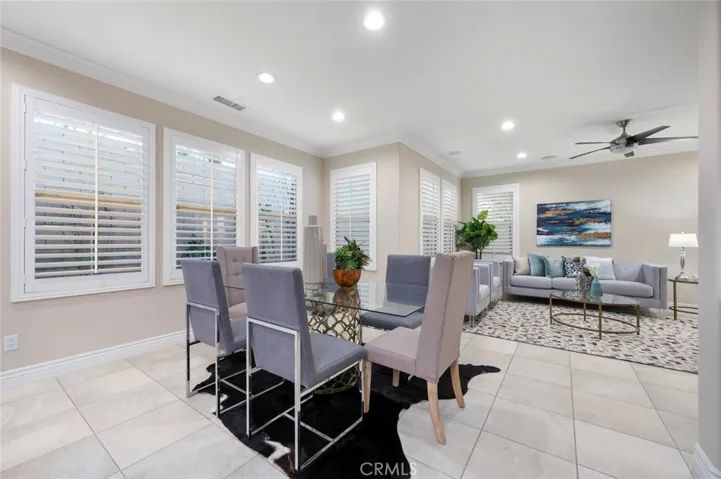 31 Los Indios, Irvine, California 92618