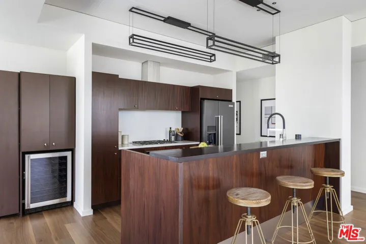 1155 S Grand Avenue 916, Los Angeles, California 90015