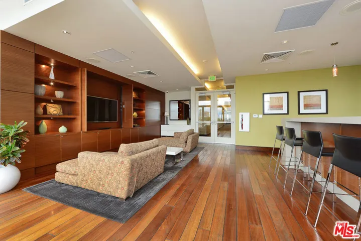 1155 S Grand Avenue 916, Los Angeles, California 90015