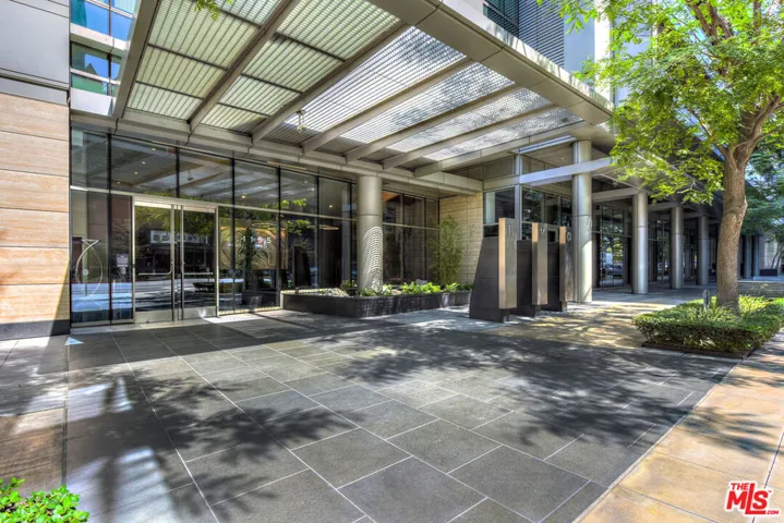 1155 S Grand Avenue 916, Los Angeles, California 90015