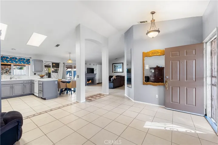 5671 Diamond Street, Palmdale, California 93552
