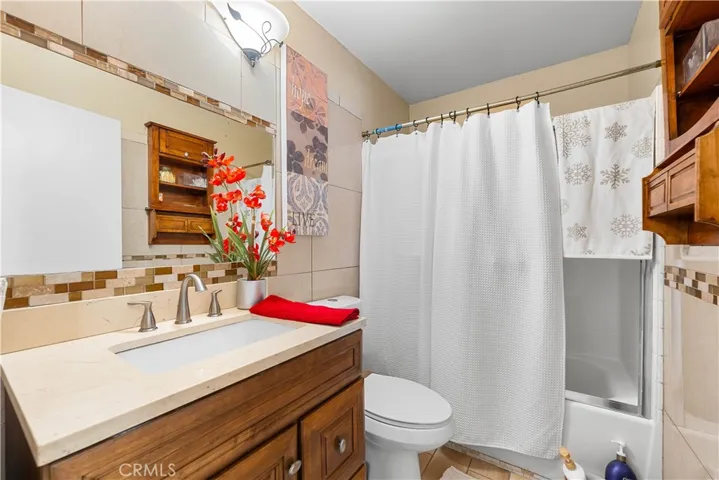 5671 Diamond Street, Palmdale, California 93552