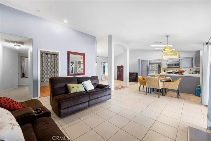 5671 Diamond Street, Palmdale, California 93552