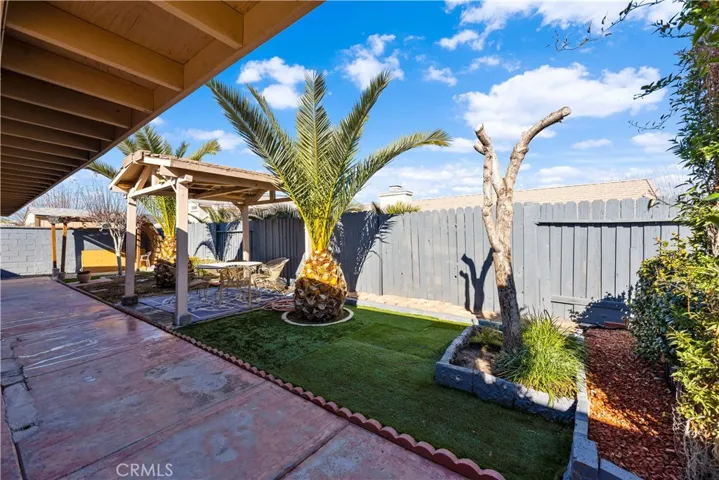 5671 Diamond Street, Palmdale, California 93552