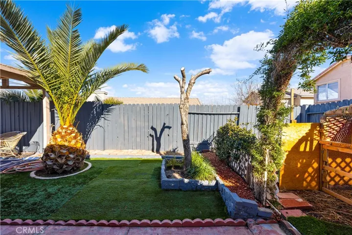 5671 Diamond Street, Palmdale, California 93552