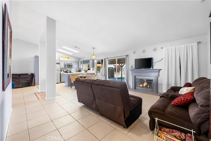 5671 Diamond Street, Palmdale, California 93552