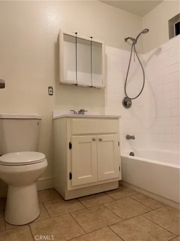 1667 E 111th Street, Los Angeles, California 90059