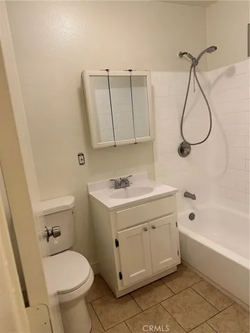 1667 E 111th Street, Los Angeles, California 90059