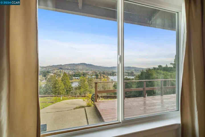 256 Parkview Ter, Vallejo, California 94589