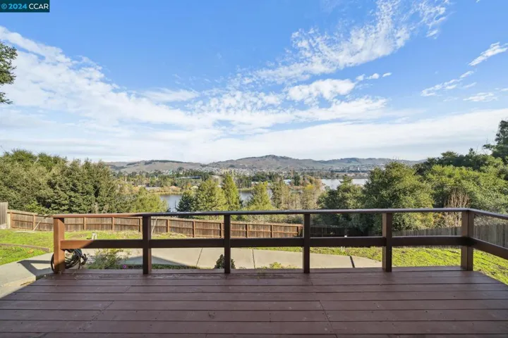 256 Parkview Ter, Vallejo, California 94589