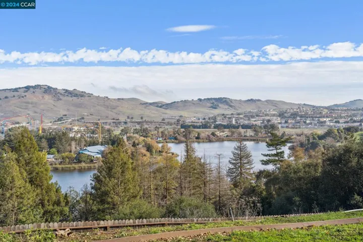 256 Parkview Ter, Vallejo, California 94589