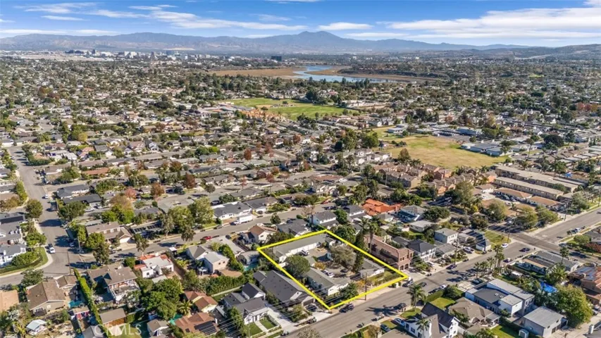 266 -276 E. 20th Street, Costa Mesa, California 92627