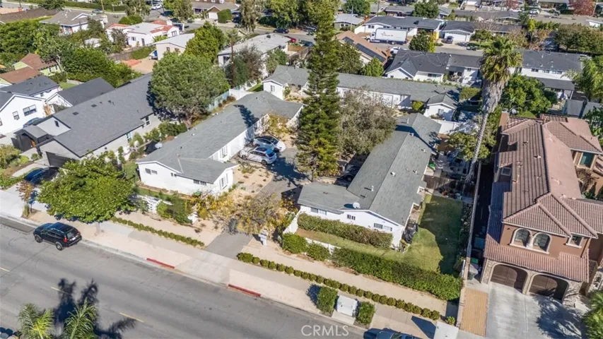 266 -276 E. 20th Street, Costa Mesa, California 92627