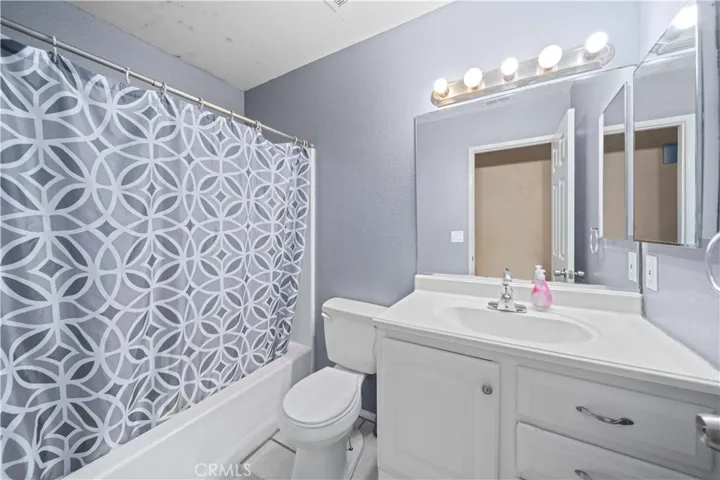 11637 E Avenue T, Littlerock, California 93543