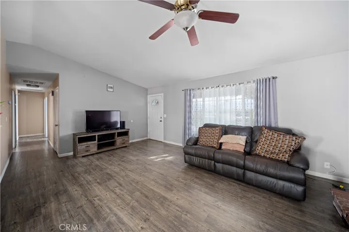 11637 E Avenue T, Littlerock, California 93543