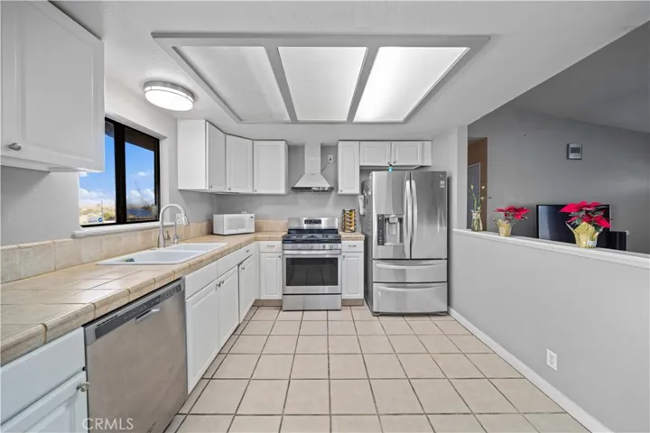 11637 E Avenue T, Littlerock, California 93543