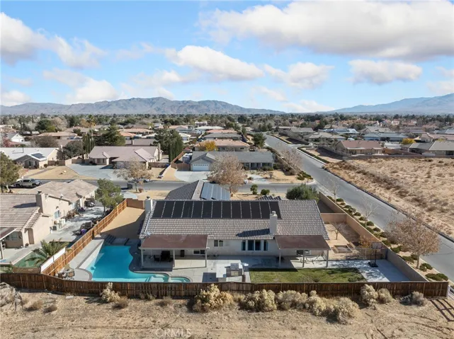 12520 Highline Drive, Apple Valley, California 92308