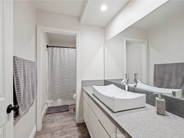 12520 Highline Drive, Apple Valley, California 92308