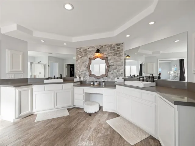 12520 Highline Drive, Apple Valley, California 92308