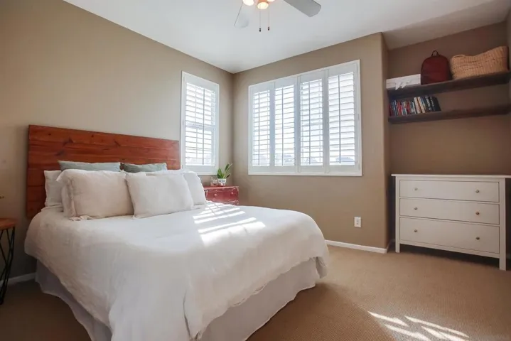 382 Carmel Creeper Pl, Encinitas, California 92024