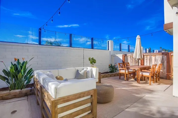 382 Carmel Creeper Pl, Encinitas, California 92024