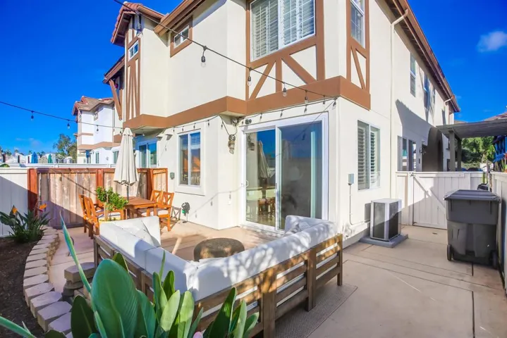 382 Carmel Creeper Pl, Encinitas, California 92024