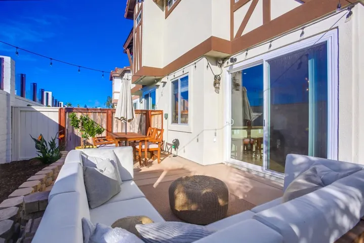 382 Carmel Creeper Pl, Encinitas, California 92024