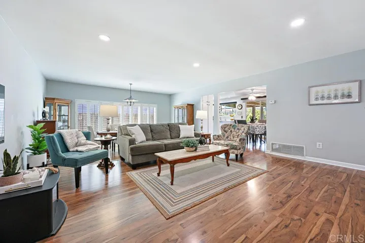 8450 Carlton Oaks Drive, Santee, California 92071