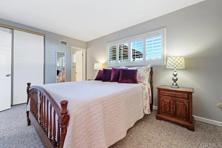 8450 Carlton Oaks Drive, Santee, California 92071