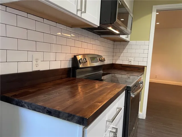 Kitchen Pic2