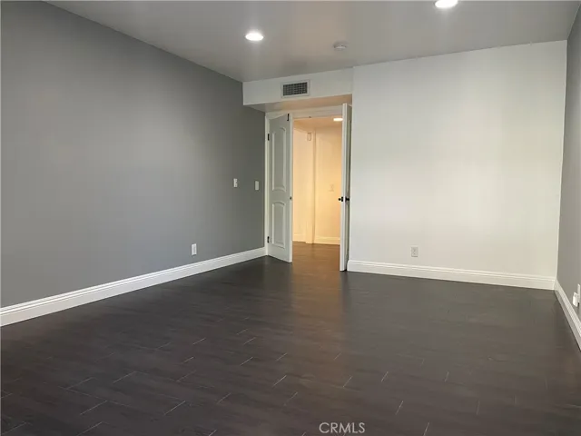Bedroom2 Pic1