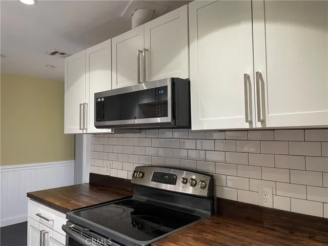 Kitchen Pic3