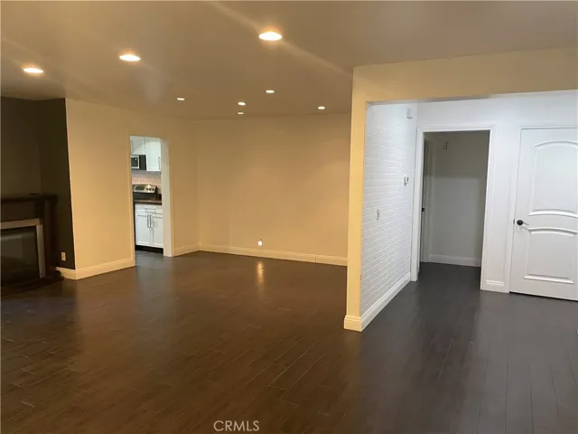 Dining Room Pic3