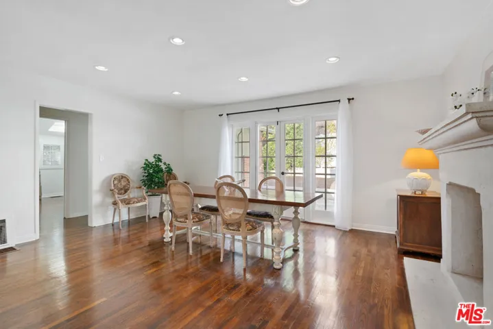 14929 Whitfield Avenue, Pacific Palisades, California 90272