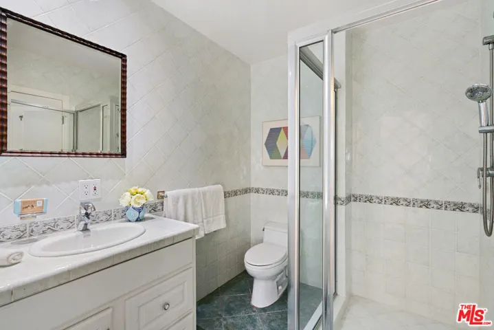 14929 Whitfield Avenue, Pacific Palisades, California 90272