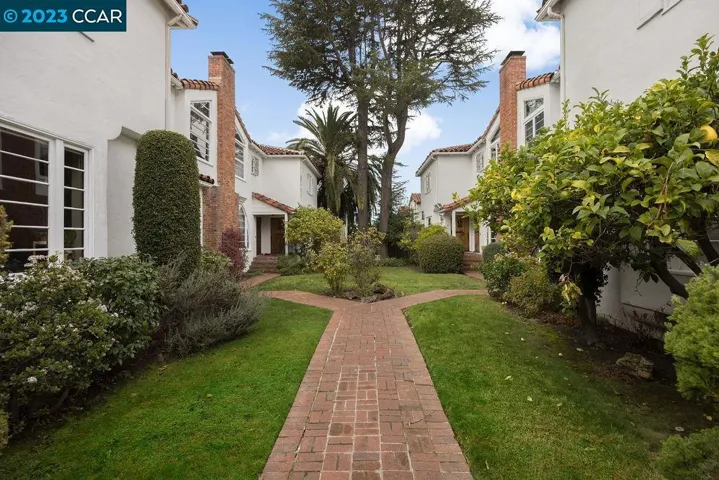 371 Vernon St 3, Oakland, California 94610