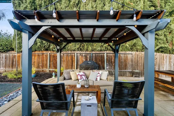 1130 Mustang Dr, Danville, California 94526
