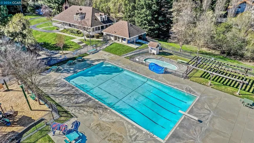 1130 Mustang Dr, Danville, California 94526
